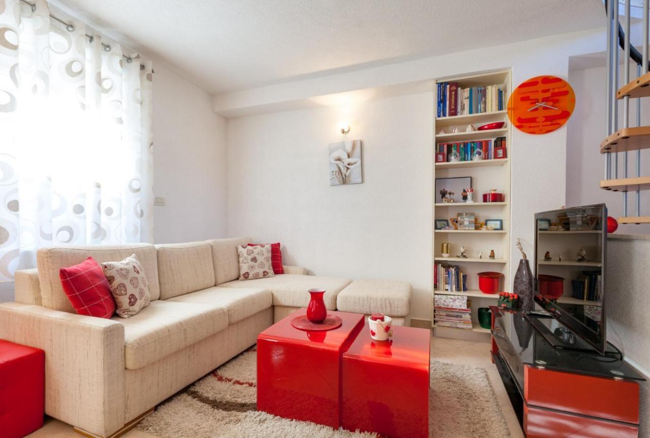 트로기르 Apartman Dijana 아파트 외부 사진